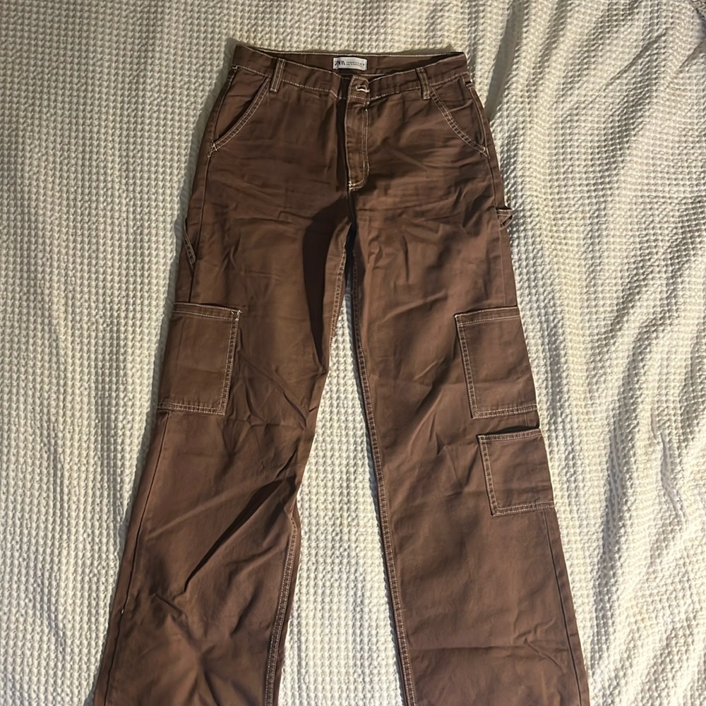 Women’s Zara cargo pants